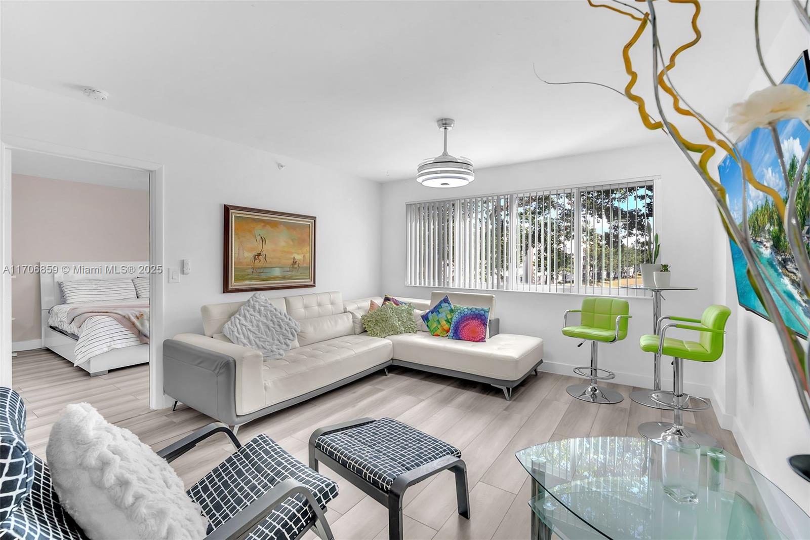 WELDON CONDOMINIUM H - Residential
