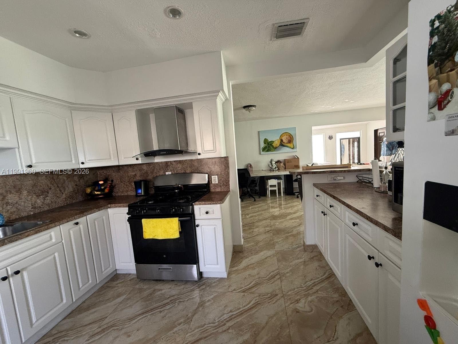 SUN-TAN VILL SEC 5 - Residential