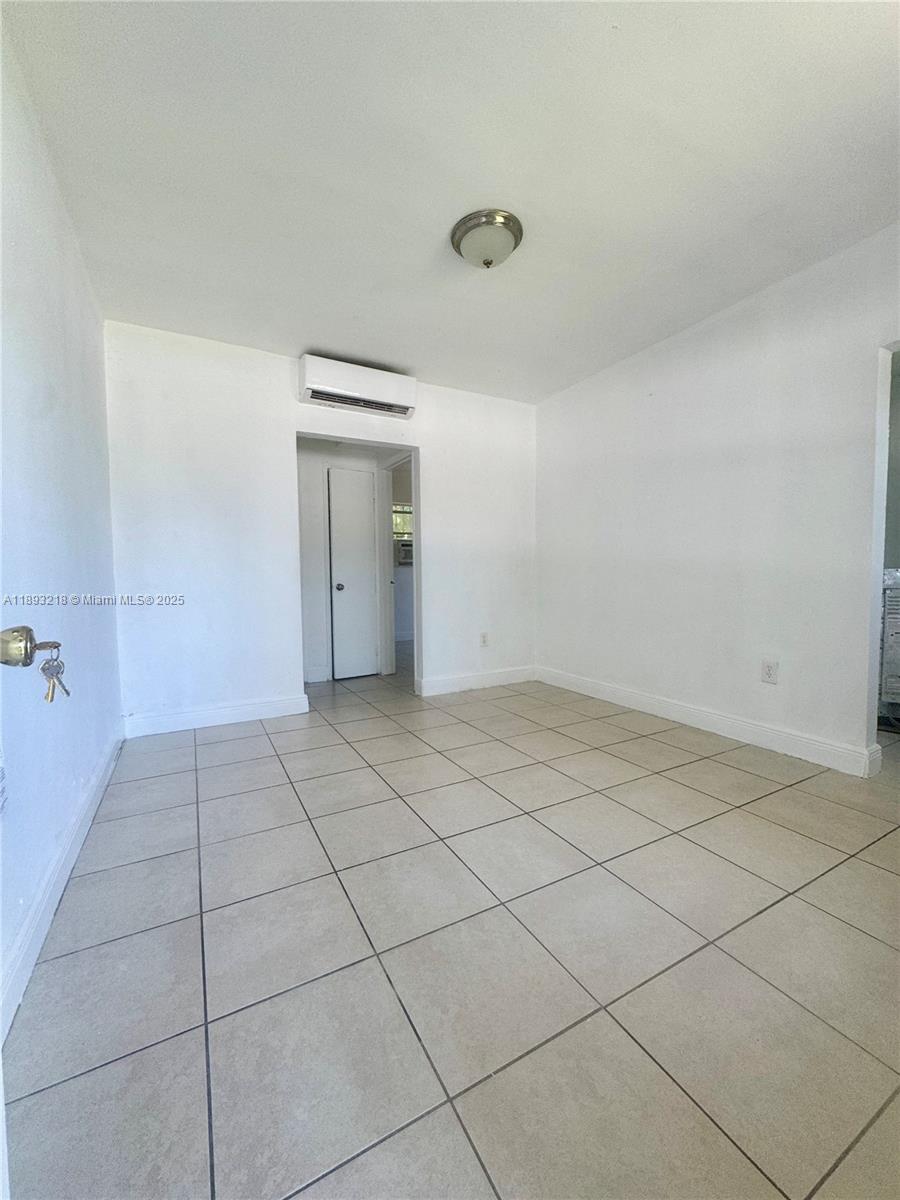 FLORAL PK 1ST AMD - Residential Lease