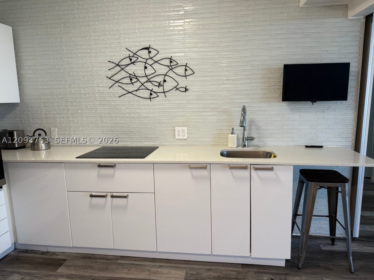 20335 W Country Club Dr 1103