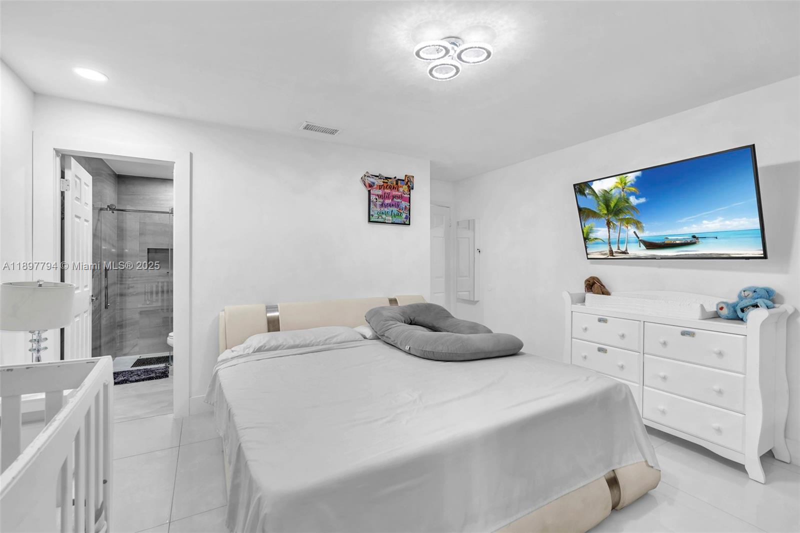 PINERIDGE II - Residential