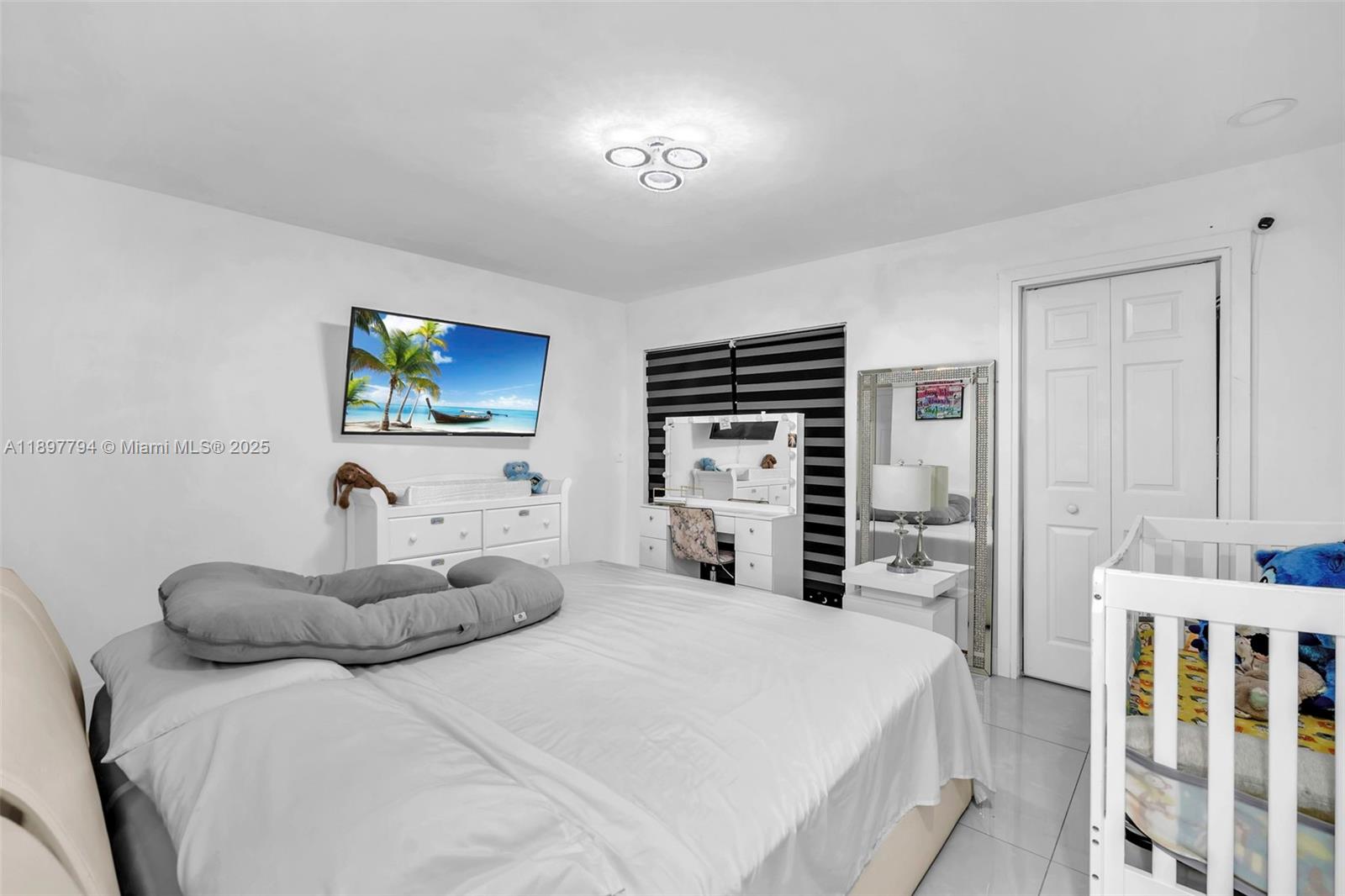 PINERIDGE II - Residential