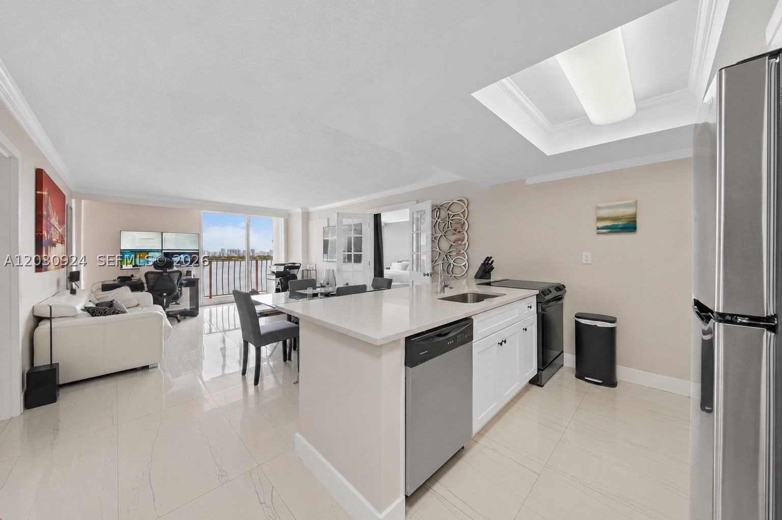 7601 E Treasure Dr 1710