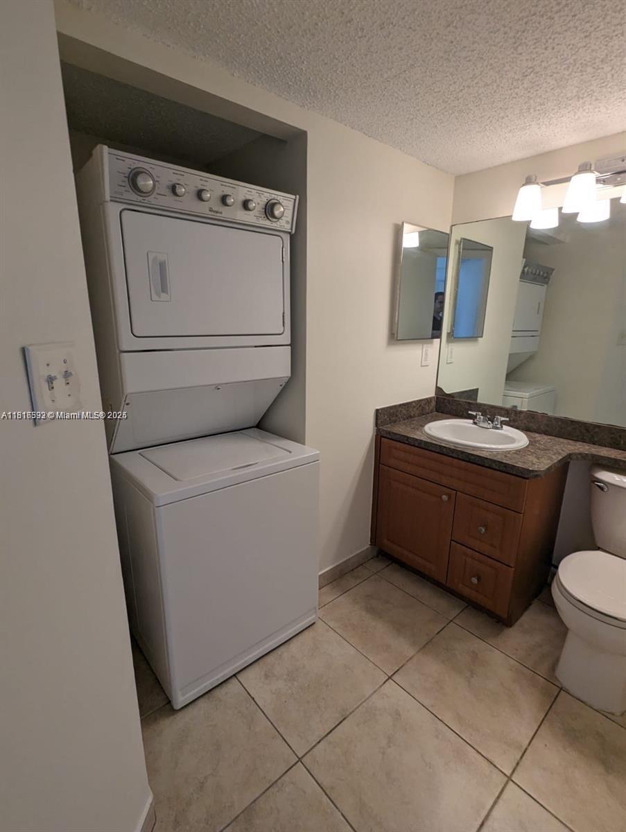 STERLING VILLAGES OF PALM - Residential
