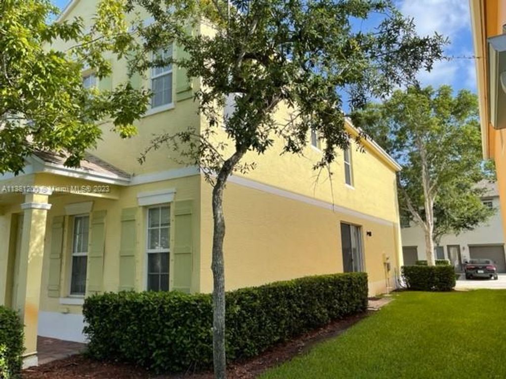 Photo of 2155 SE Casselberry Dr, Port Saint Lucie, FL 34952 (MLS # A11381200)