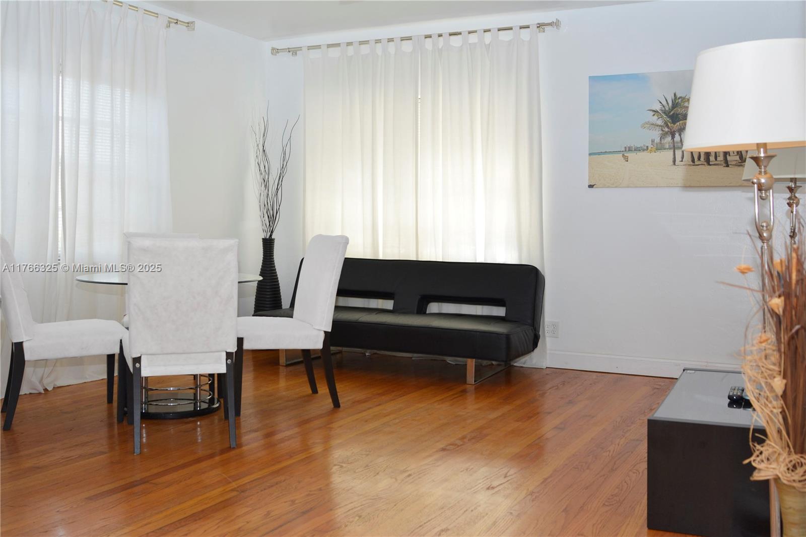 EL VICENTIN CONDO - Residential