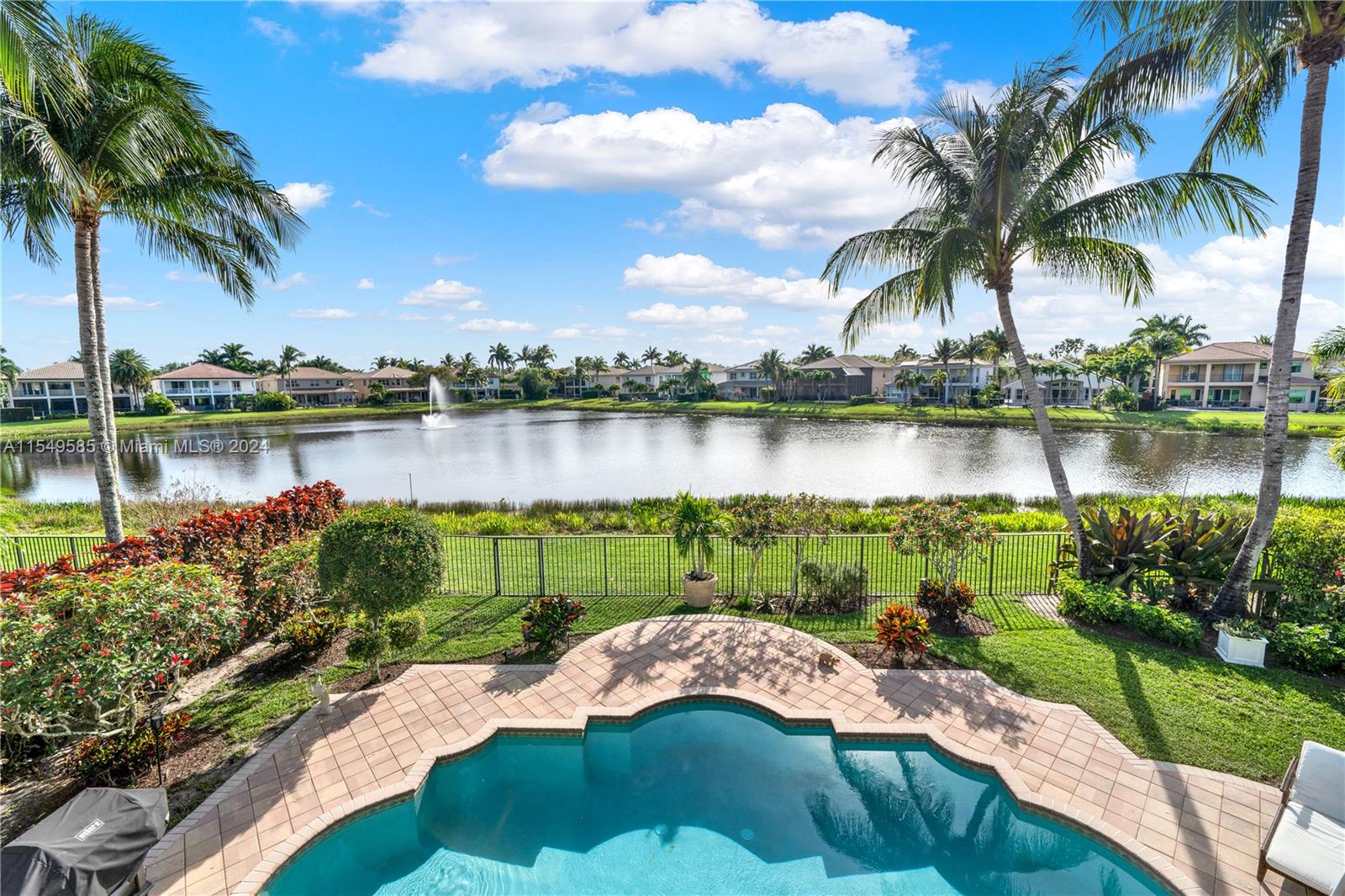 Property for Sale at 11052 Sunset Ridge Cir Cir, Boynton Beach, Palm Beach County, Florida - Bedrooms: 4 
Bathrooms: 4  - $1,099,999