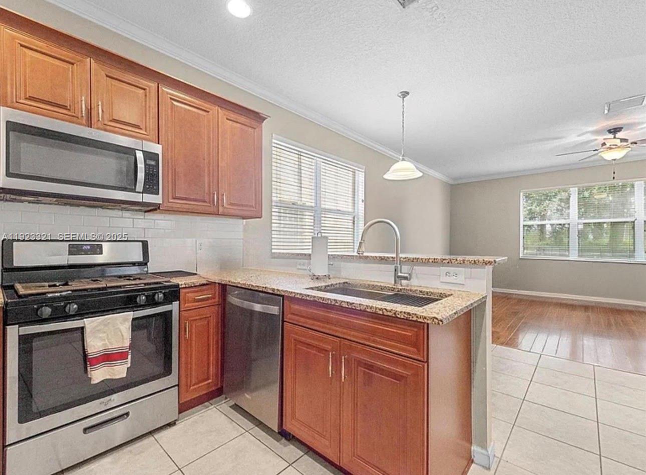 ANTHONY GROVES PH 1 - Residential Lease