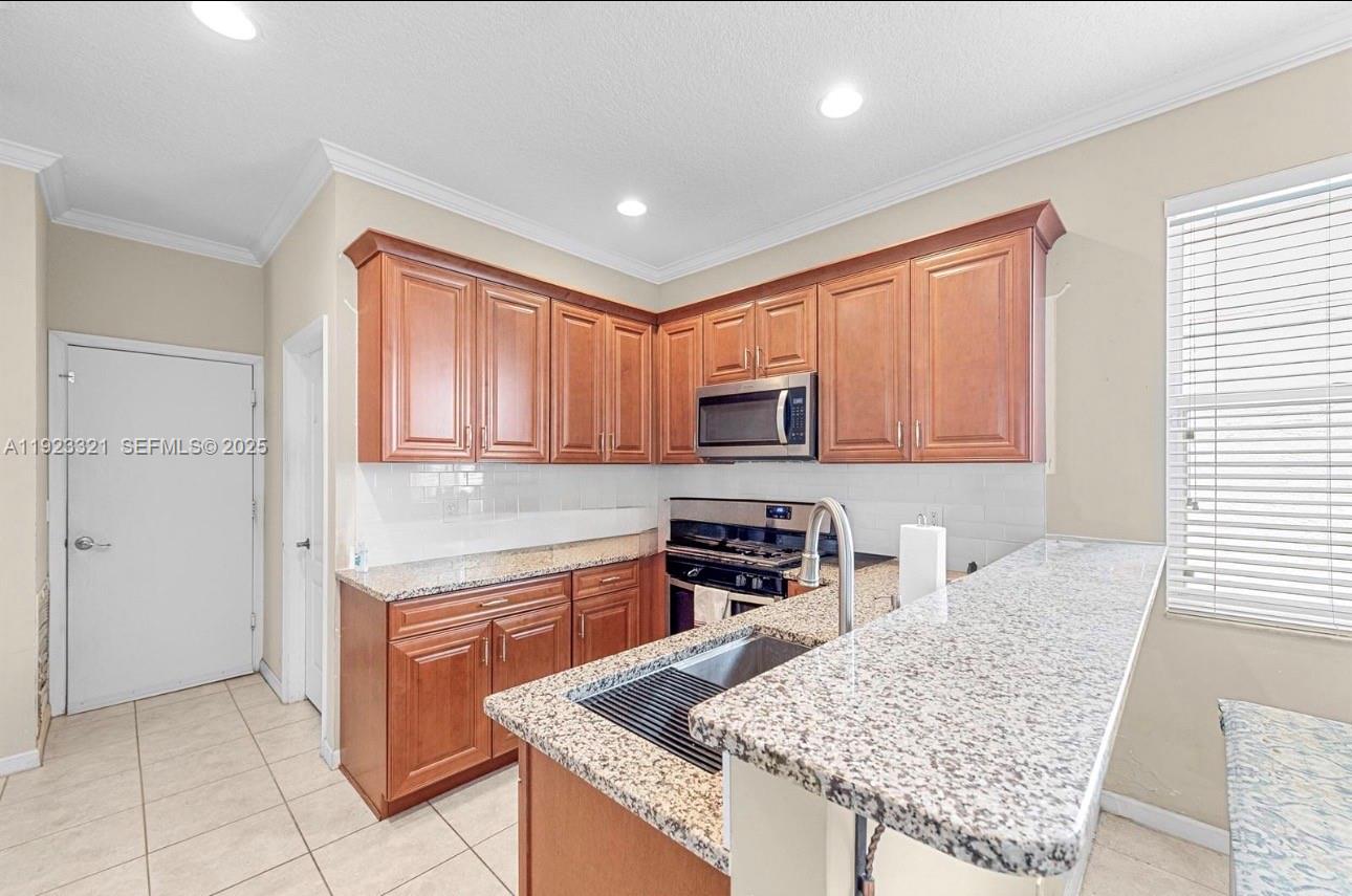 ANTHONY GROVES PH 1 - Residential Lease