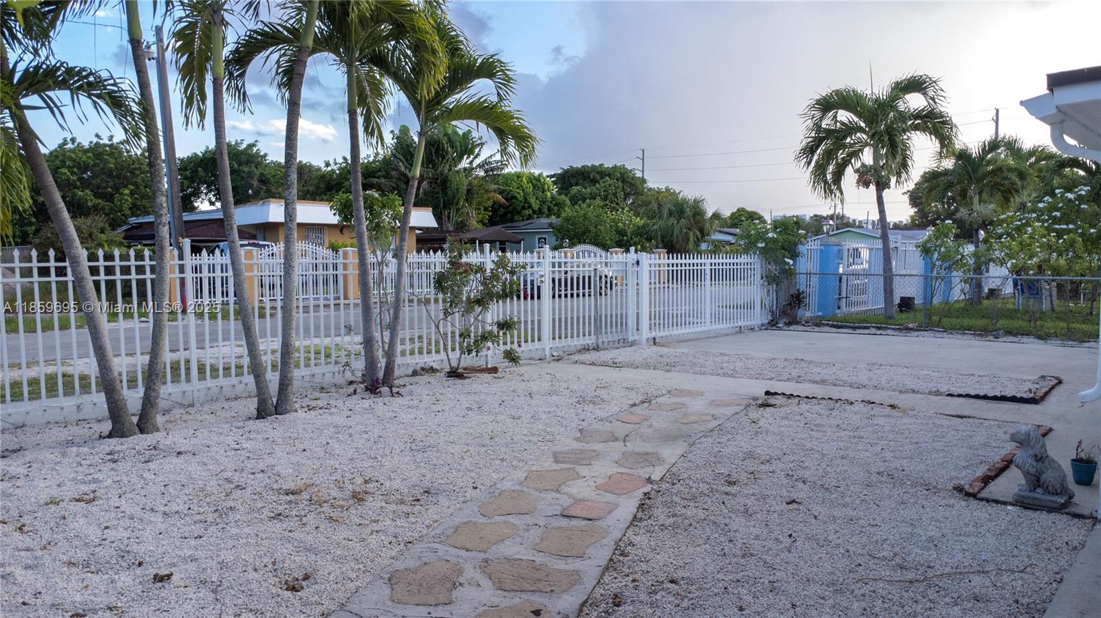 2429 NW 86th St