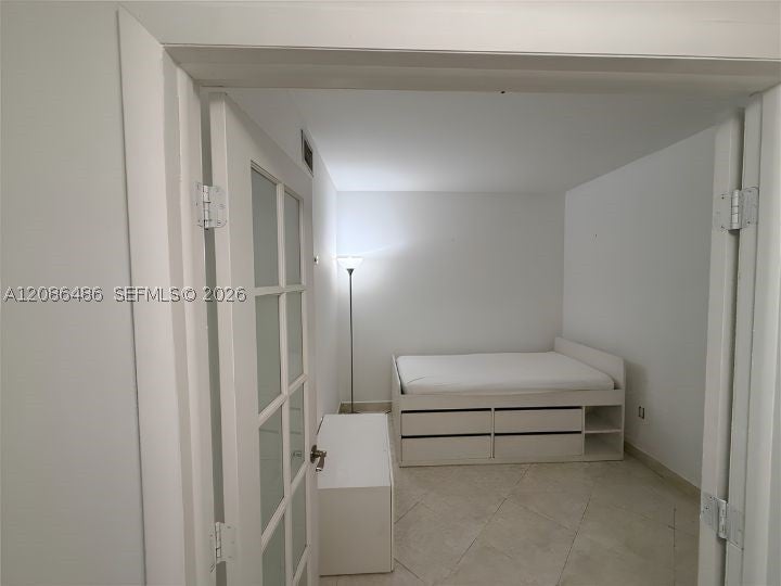 17555 Atlantic Blvd 1103, Sunny Isles Beach, FL, 33160/$750,000 3 17555 Atlantic Blvd 1103