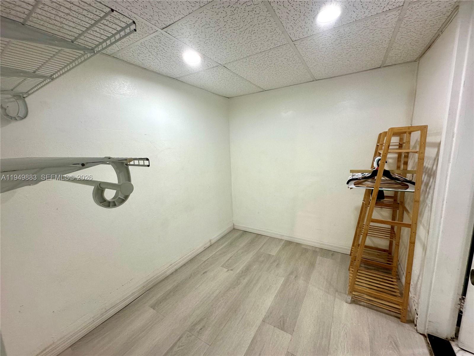 26 Diplomat Pkwy 2263