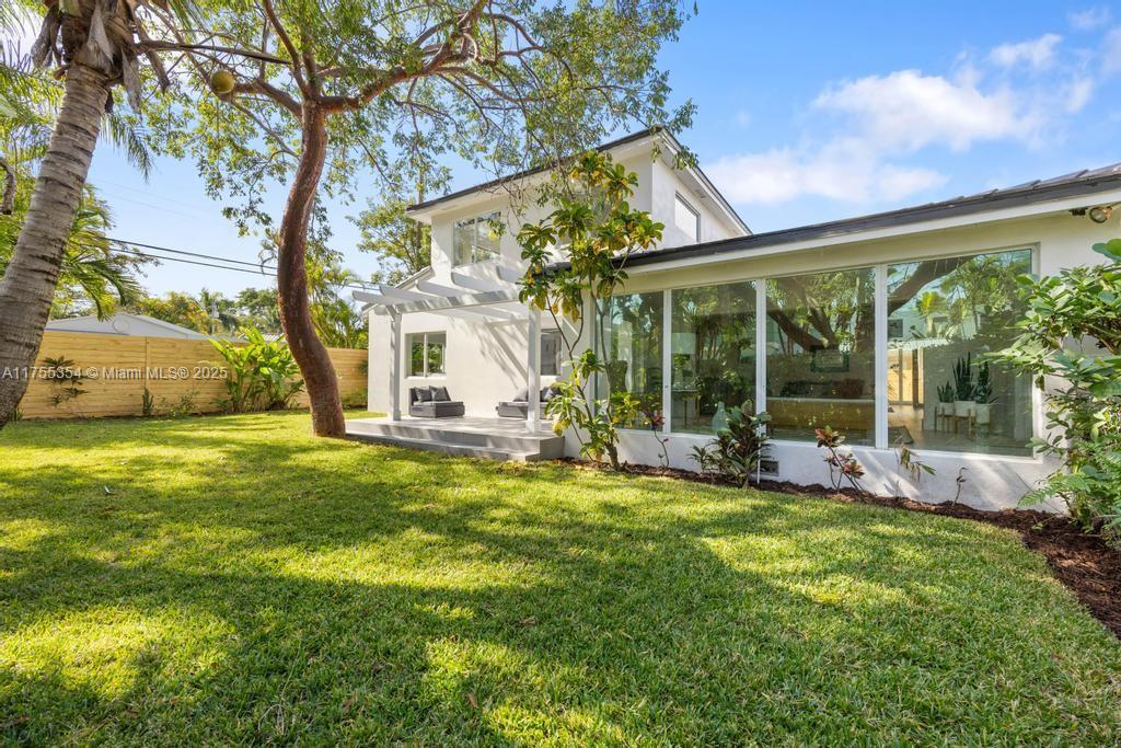 SILVER BLUFF EST SEC C - Residential