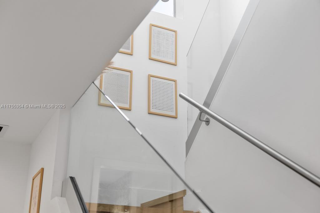 SILVER BLUFF EST SEC C - Residential