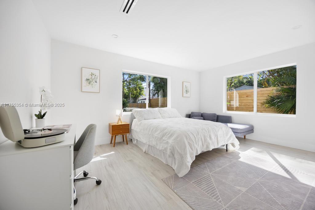 SILVER BLUFF EST SEC C - Residential