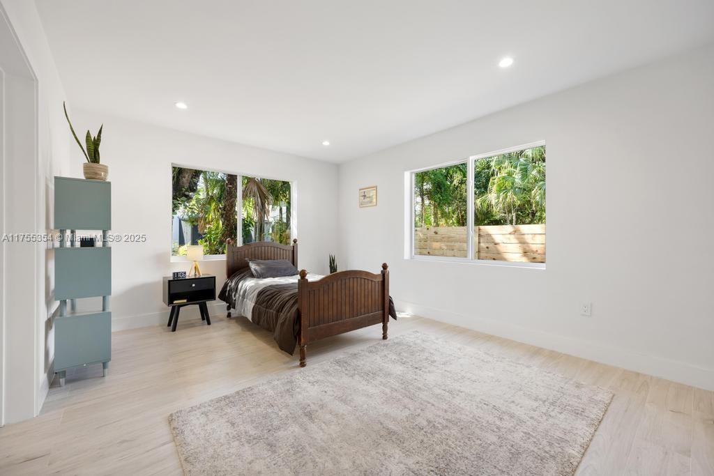 SILVER BLUFF EST SEC C - Residential