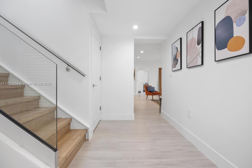 SILVER BLUFF EST SEC C - Residential