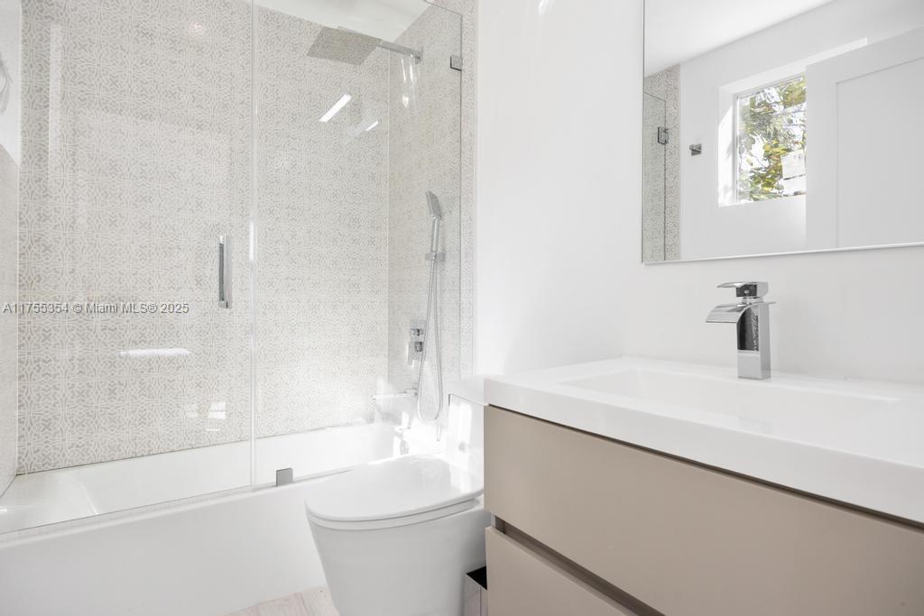 SILVER BLUFF EST SEC C - Residential