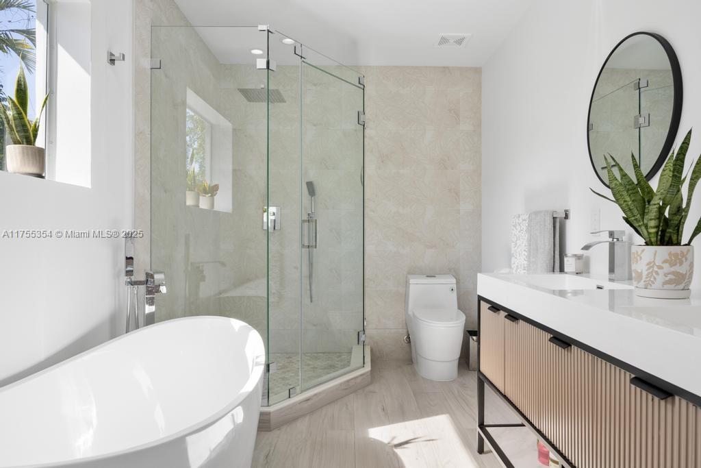 SILVER BLUFF EST SEC C - Residential