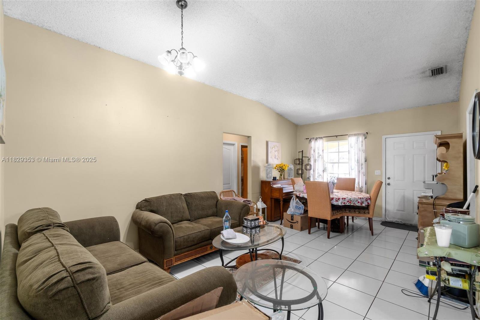 15742 SW 137th Ct