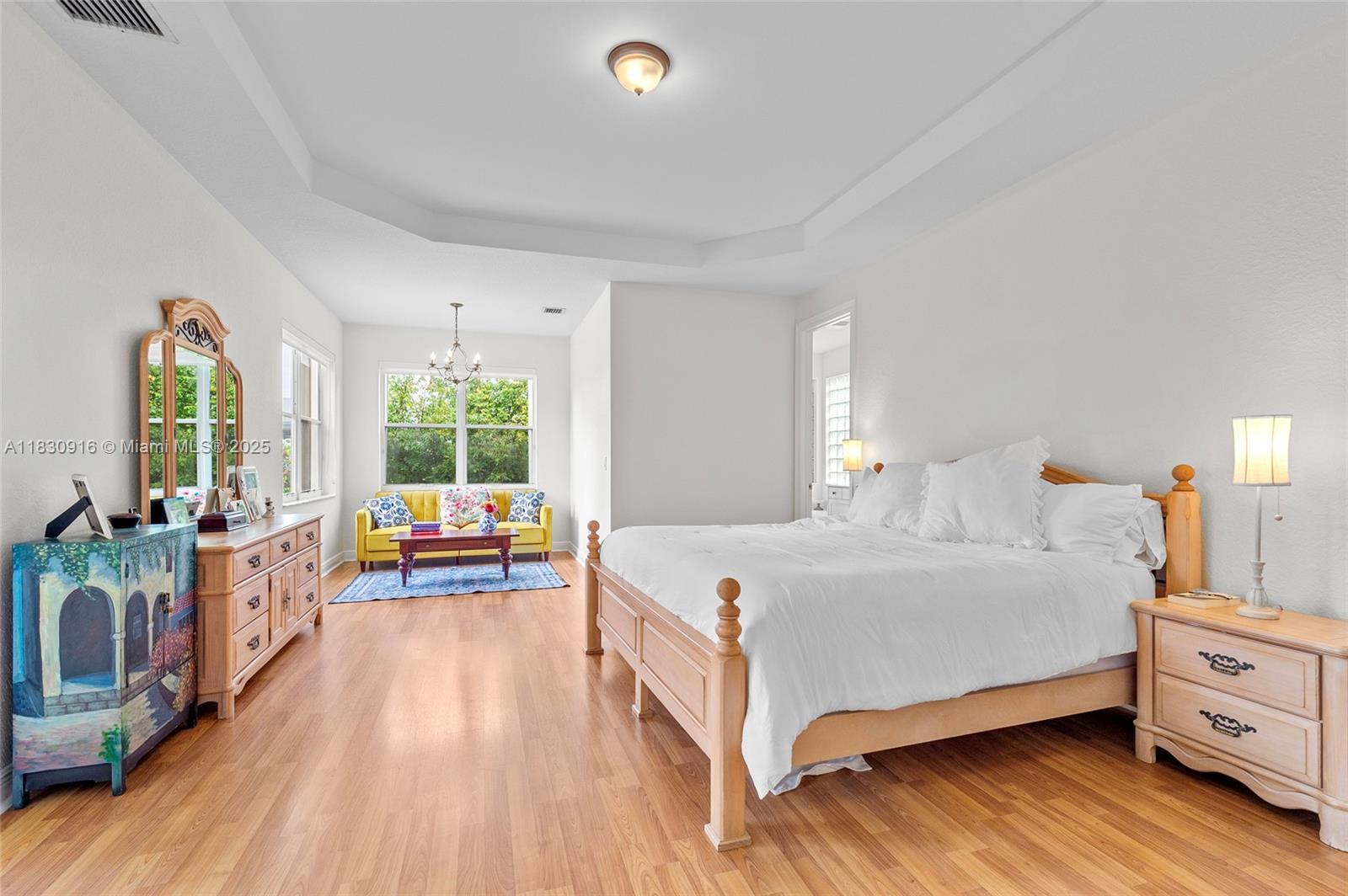 SUNSET LAKES PLAT TWO - Residential