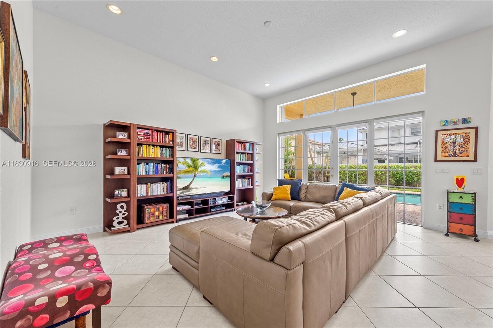 SUNSET LAKES PLAT TWO - Residential