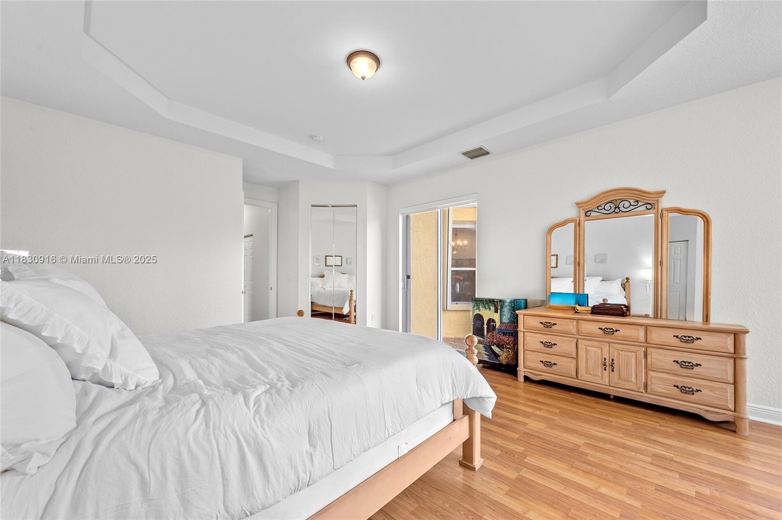 SUNSET LAKES PLAT TWO - Residential