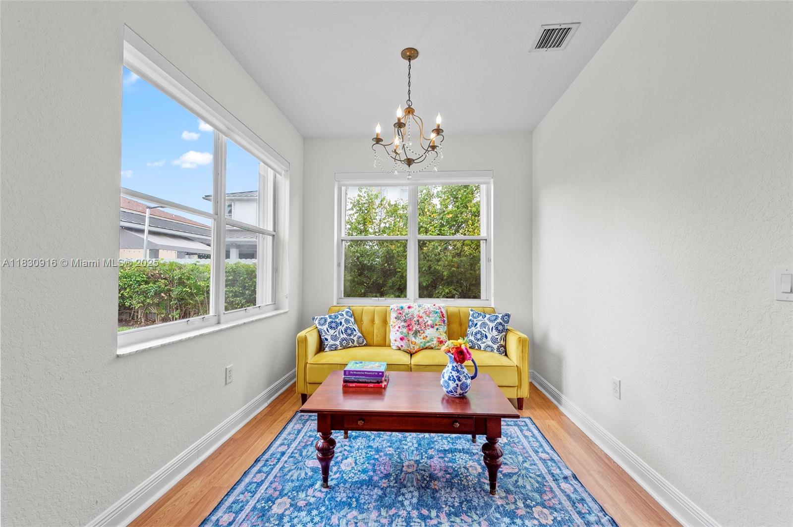 SUNSET LAKES PLAT TWO - Residential