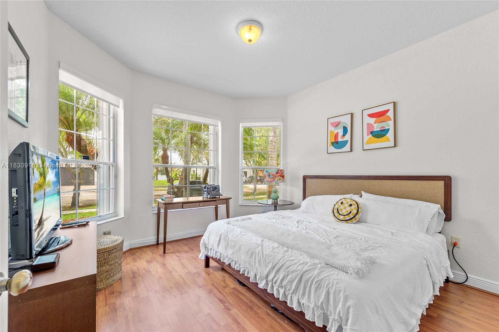 SUNSET LAKES PLAT TWO - Residential