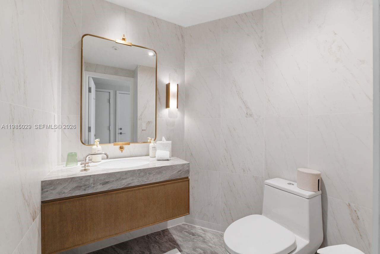 Four Seasons - Residential