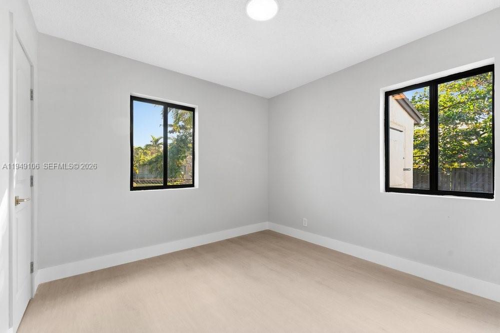 LAUDERDALE MANORS AMD PLA - Residential