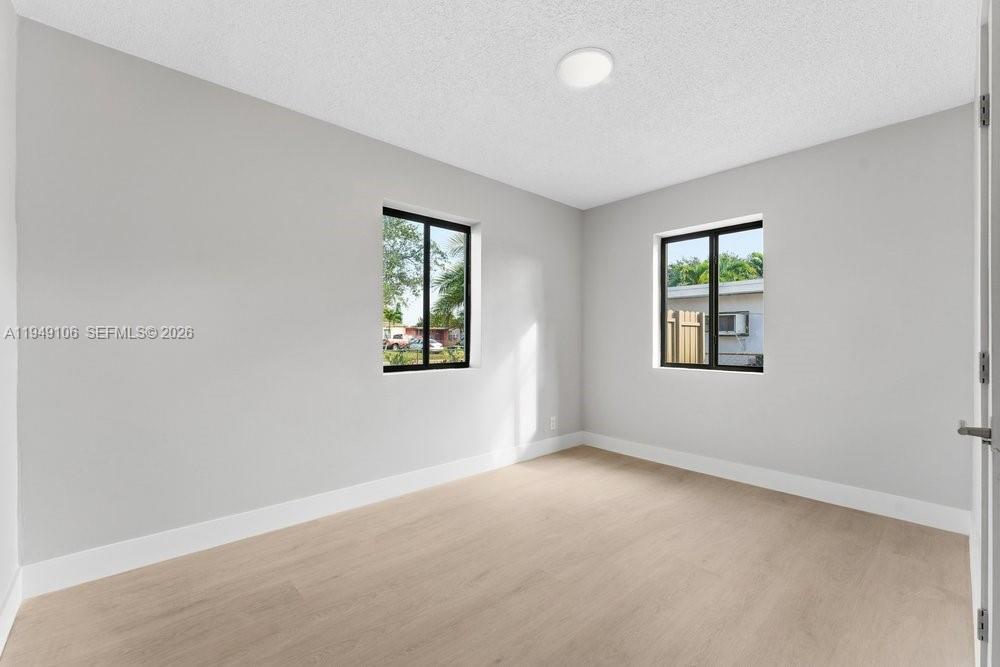 LAUDERDALE MANORS AMD PLA - Residential