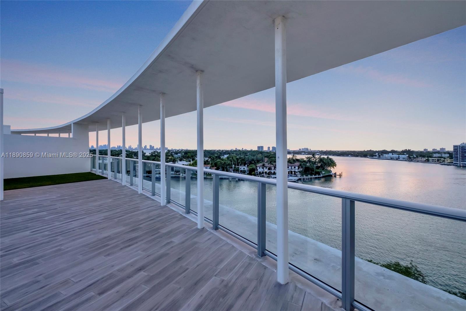 AMD PL OF 2ND OCEAN FRONT - Residential