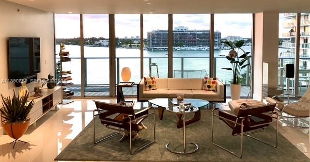 AMD PL OF 2ND OCEAN FRONT - Residential
