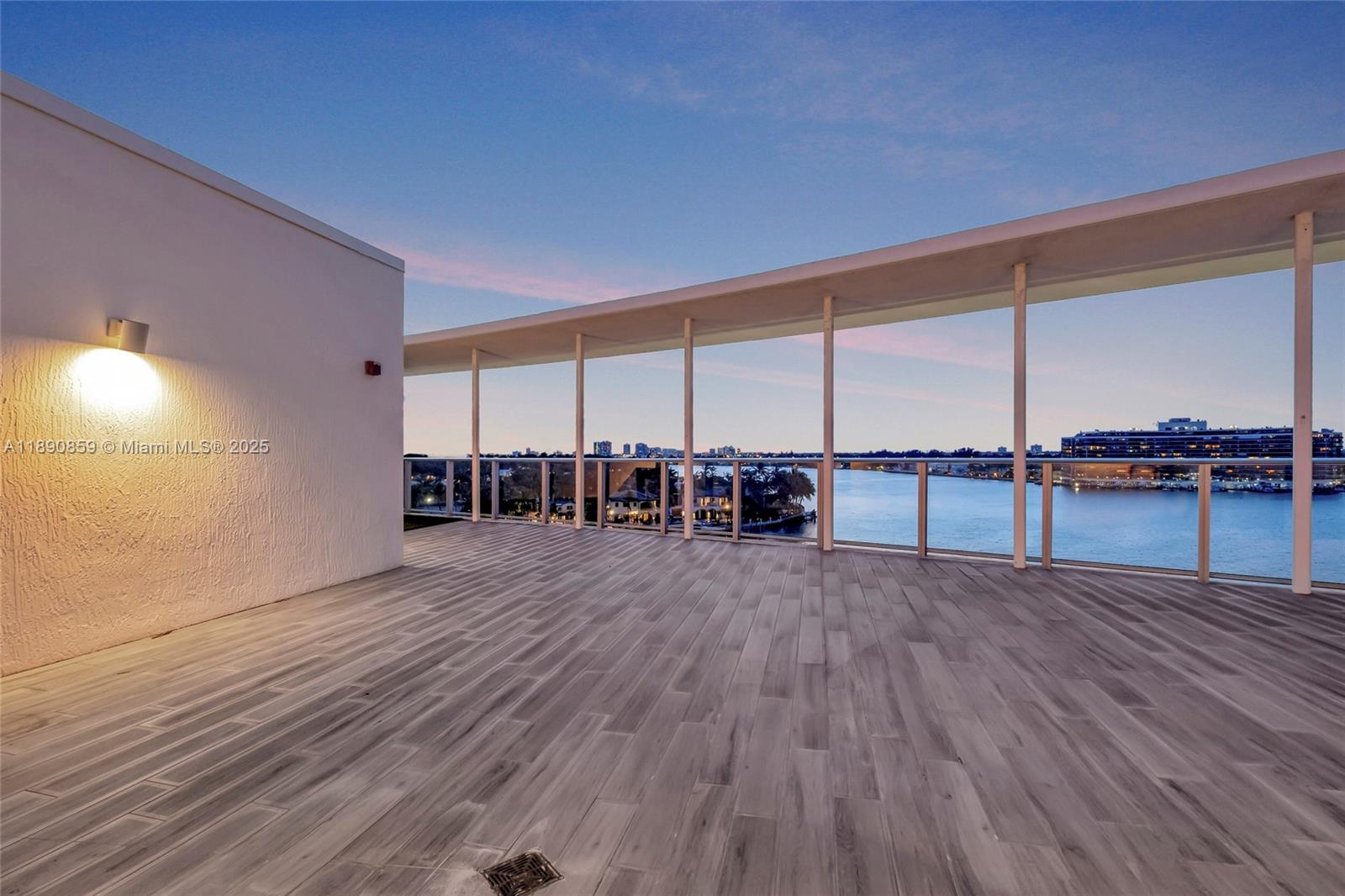 AMD PL OF 2ND OCEAN FRONT - Residential