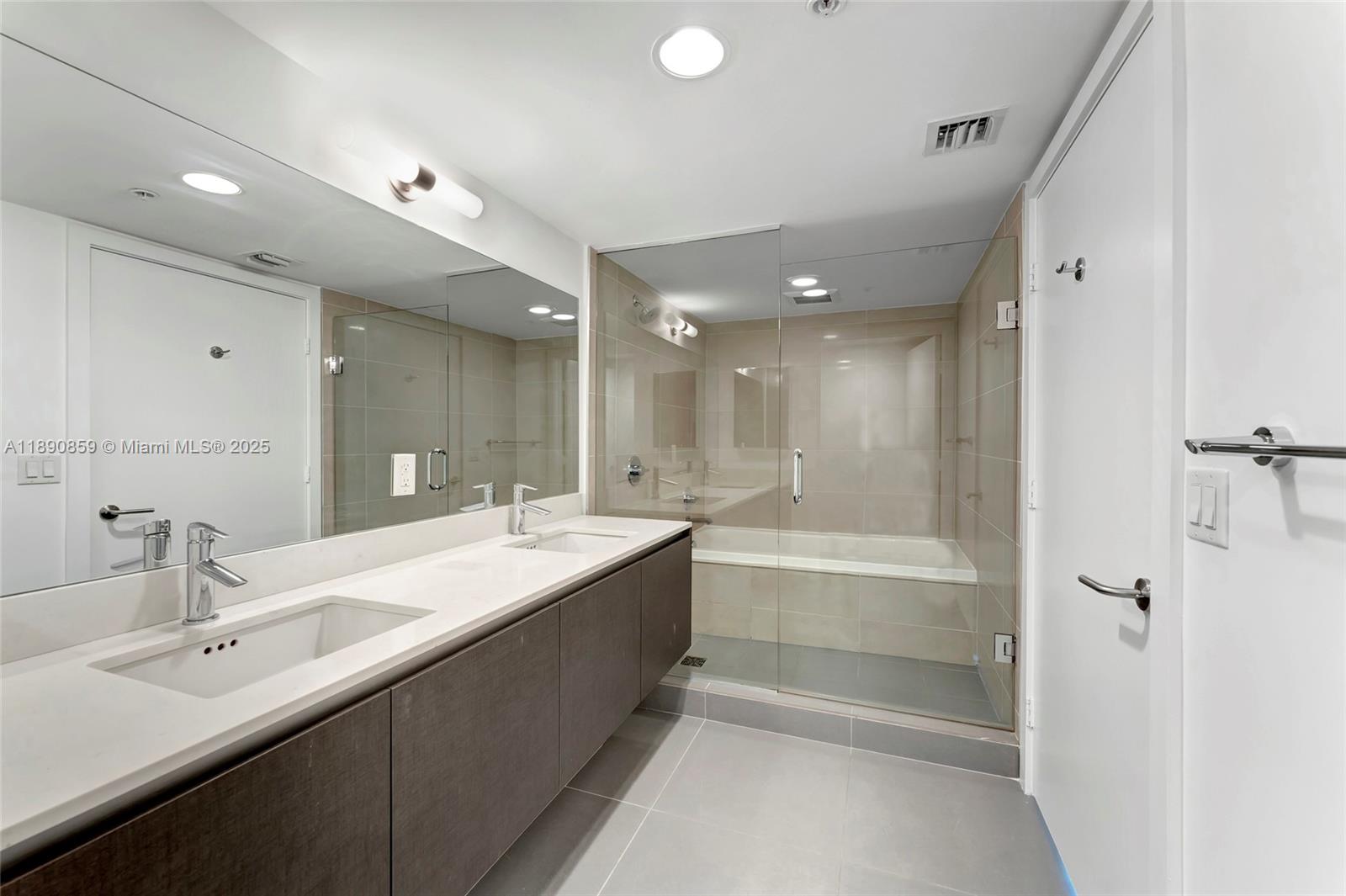 AMD PL OF 2ND OCEAN FRONT - Residential