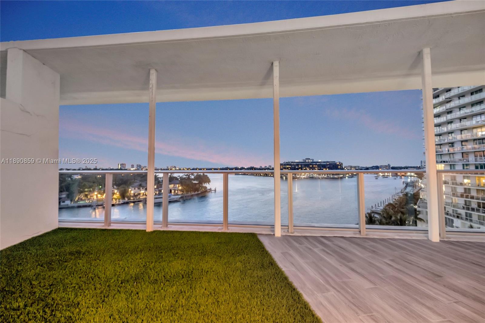 AMD PL OF 2ND OCEAN FRONT - Residential