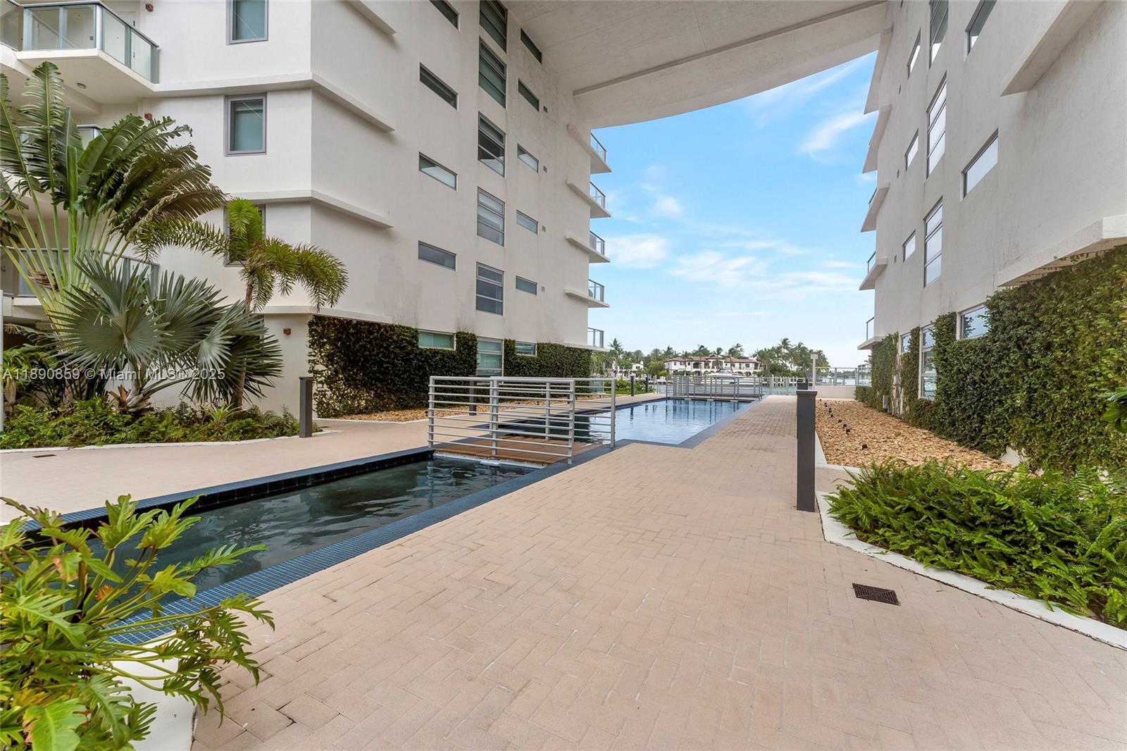 AMD PL OF 2ND OCEAN FRONT - Residential