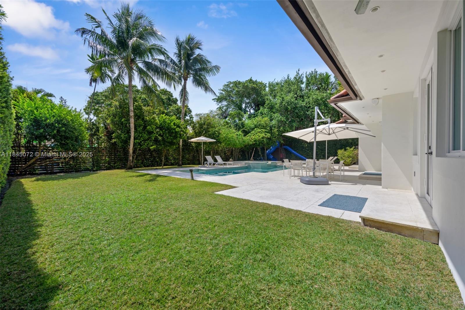 636 Melaleuca