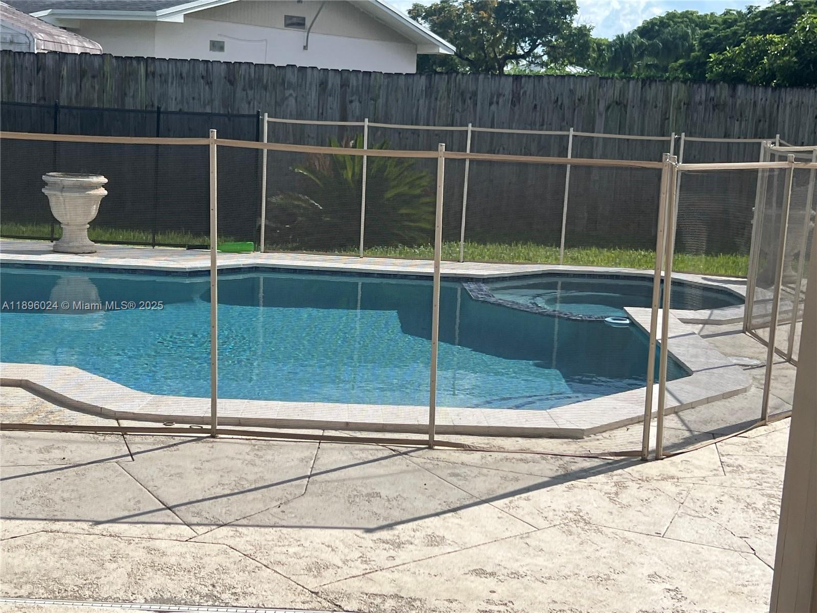 PINE SHORE SEC 1 - Residential