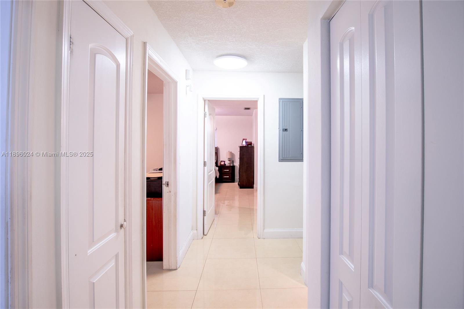 PINE SHORE SEC 1 - Residential