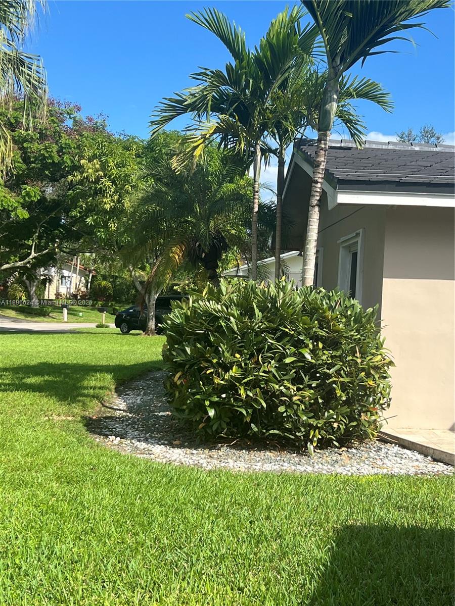 PINE SHORE SEC 1 - Residential