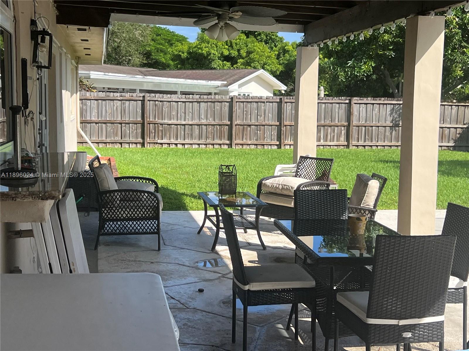 PINE SHORE SEC 1 - Residential