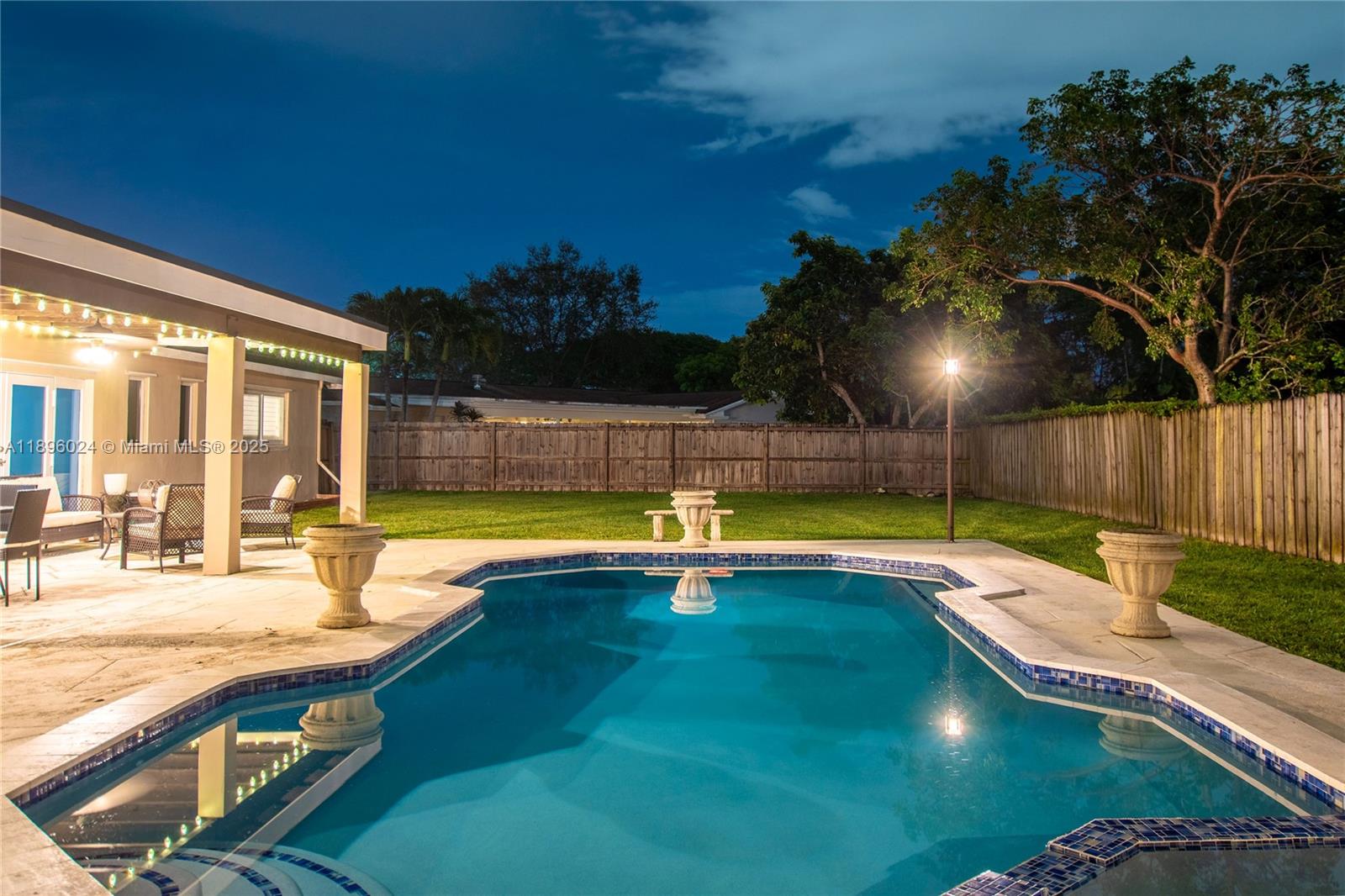 PINE SHORE SEC 1 - Residential