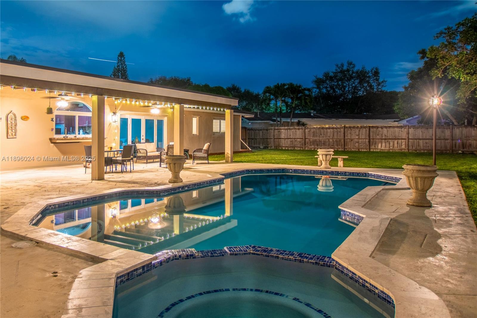 PINE SHORE SEC 1 - Residential