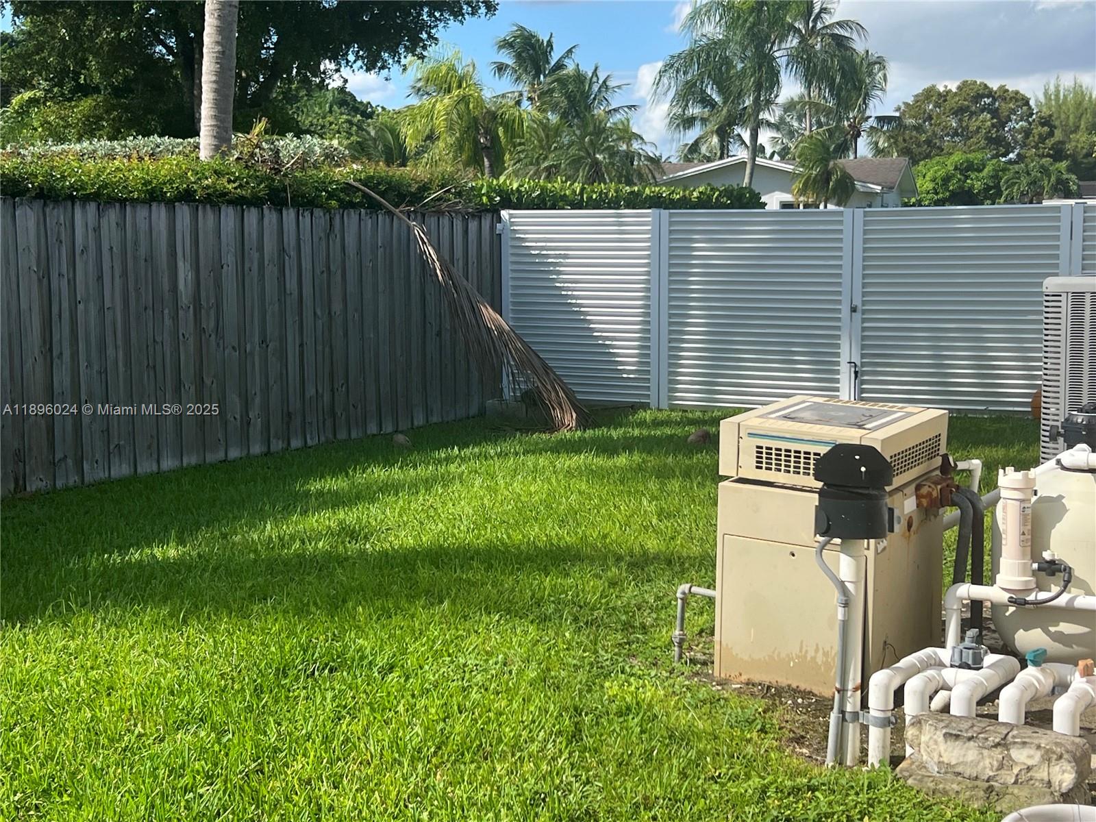 PINE SHORE SEC 1 - Residential