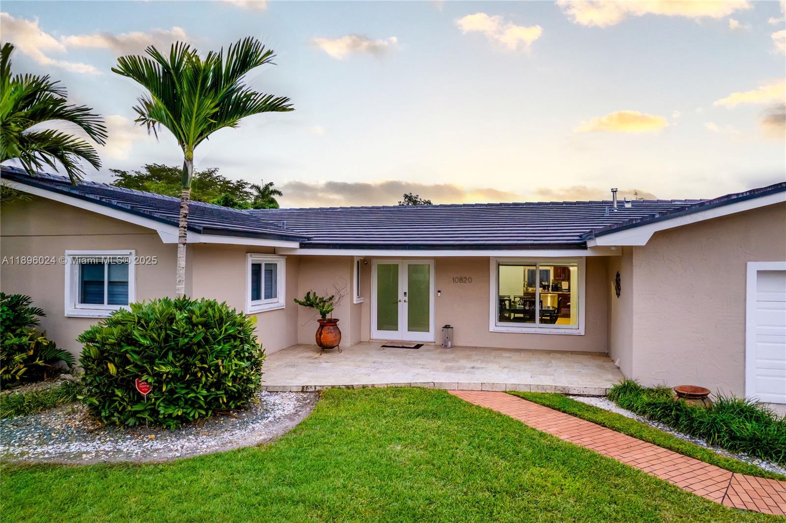 PINE SHORE SEC 1 - Residential