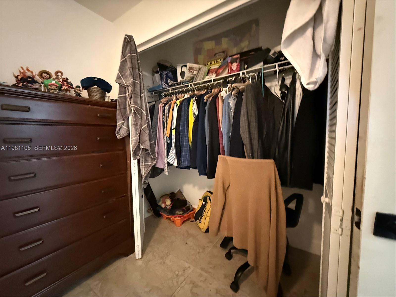 AQUA VISTA TOWNHOMES COND - Residential Lease