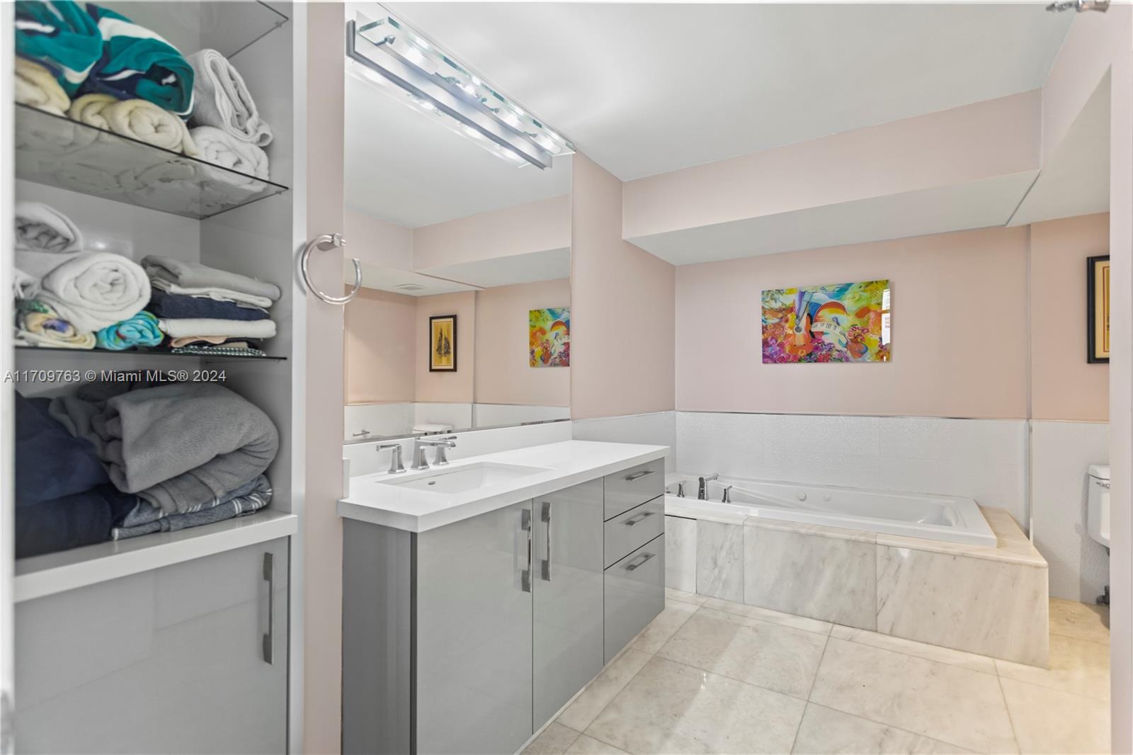 MYSTIC POINTE CONDO NO TH - Residential