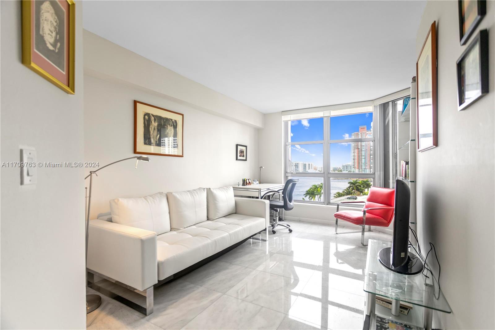 MYSTIC POINTE CONDO NO TH - Residential